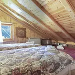 5' Bus To The Slopes, Panoramic Champoluc